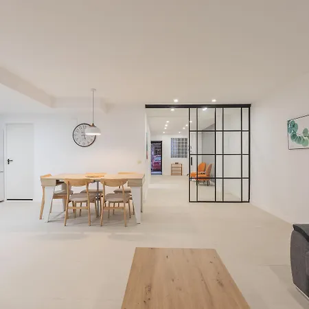 Apartment Amplio Cerca Centro Historico Y Turia 5pax 2 Bath *