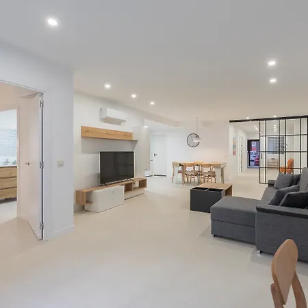Amplio Cerca Centro Historico Y Turia 5pax 2 Bath Daire