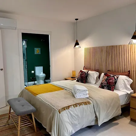 Apartment Amplio Cerca Centro Historico Y Turia 5pax 2 Bath Valencia