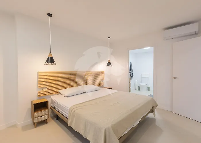 Amplio Cerca Centro Historico Y Turia 5pax 2 Bath Daire