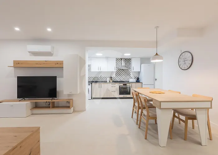 Amplio Cerca Centro Historico Y Turia 5pax 2 Bath Daire Valensiya