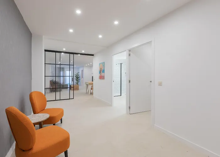Daire Amplio Cerca Centro Historico Y Turia 5pax 2 Bath Valensiya