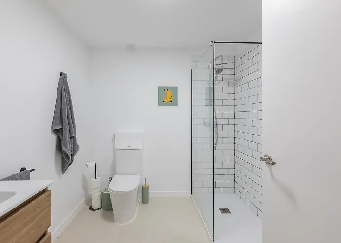 Amplio Cerca Centro Historico Y Turia 5pax 2 Bath *
