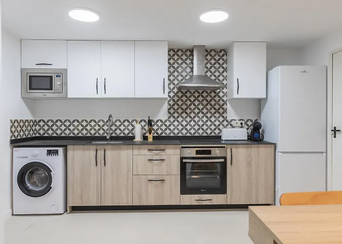 Amplio Cerca Centro Historico Y Turia 5pax 2 Bath * Valensiya