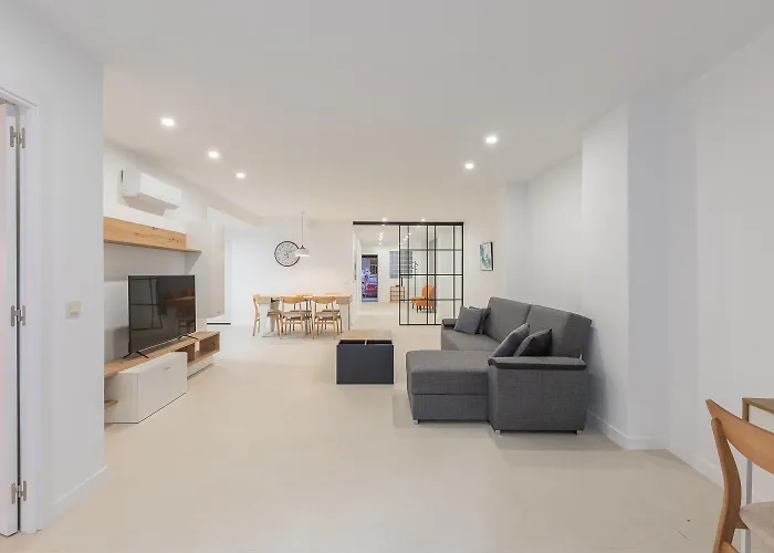 Amplio Cerca Centro Historico Y Turia 5pax 2 Bath Daire Valensiya