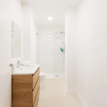 Appartement Amplio Cerca Centro Historico Y Turia 5pax 2 Bath *